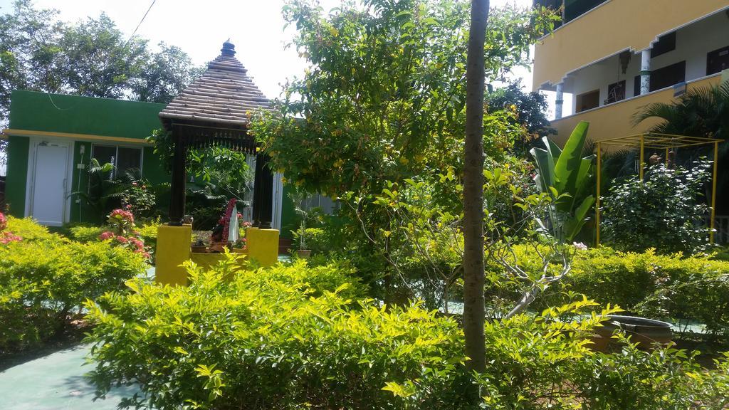 Tiruvannāmalai Sunshine Guest House India מראה חיצוני תמונה